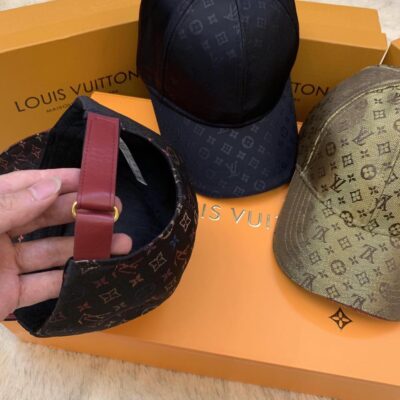 Cách nhận biết mũ lưỡi trai Louis Vuitton chính hãng