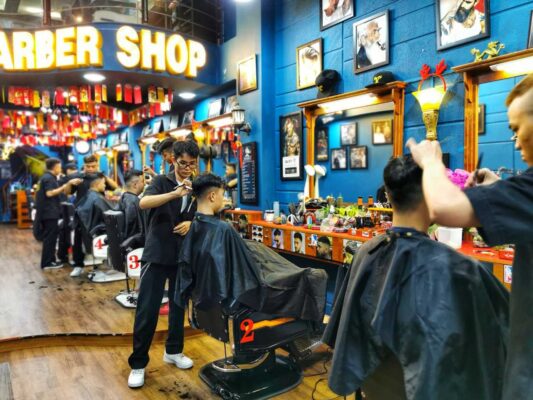 Tiệm cắt tóc Barber Shop Vũ Trí